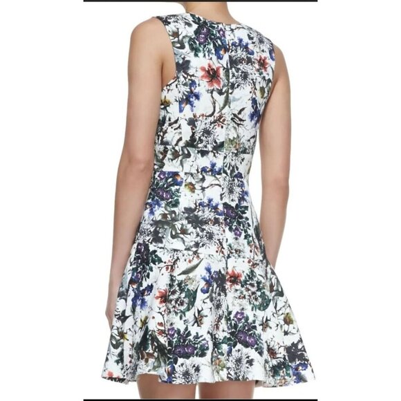 Rebecca Taylor Silk Blend Matelasse Floral Print Skater Dress Size 4 Fit & Flare - Picture 2 of 16